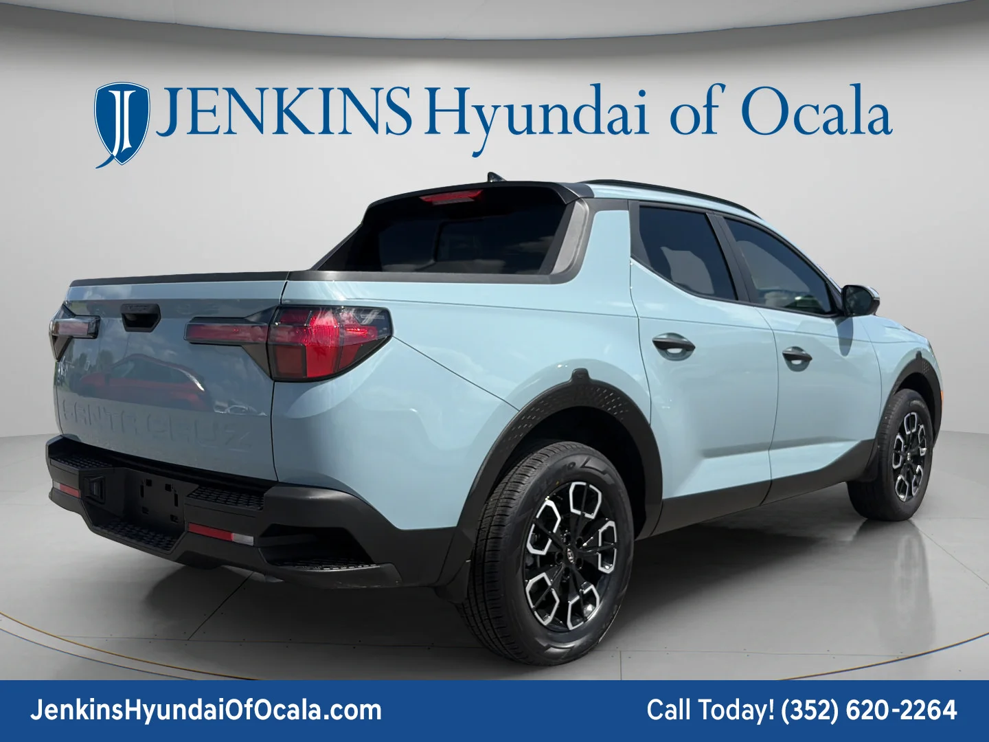Used 2024 Blue Stone Hyundai SEL image 3