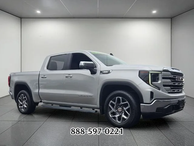 Used 2022 Quicksilver Metallic GMC SLE image 7