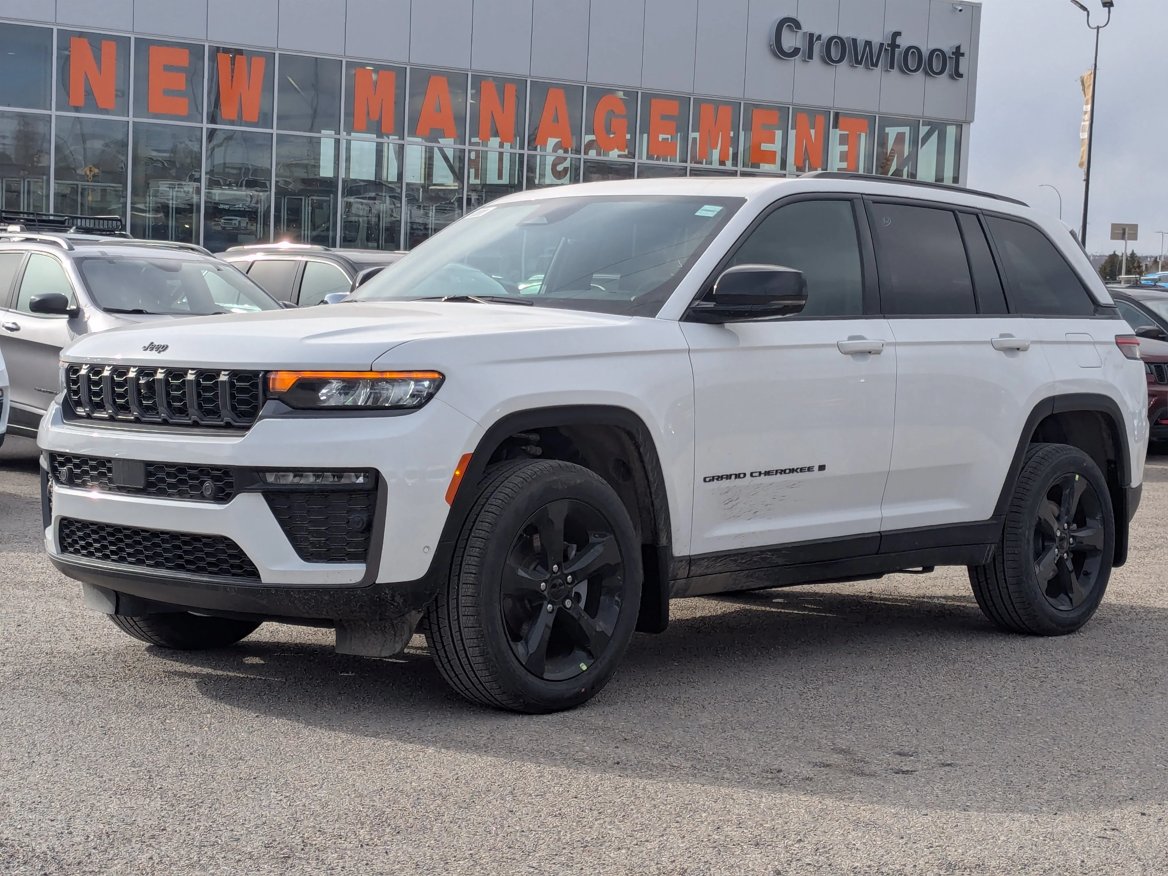 New 2026 White Jeep 85th Anniversary - - $12K Pref Pkg 2C7 - Pano Sunroof - 2nd Row Heated Seats - Leatherette & More! image 4
