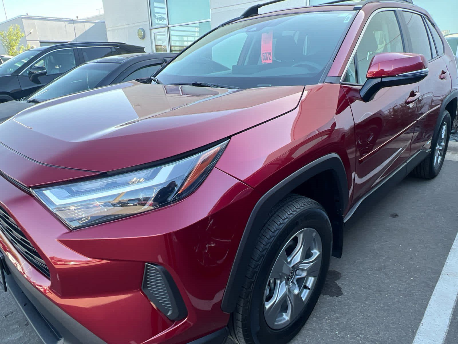Used 2025 Ruby Flare Pearl Toyota Hybrid XLE image 3
