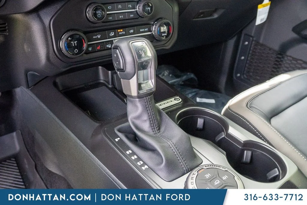 New 2026 Marsh Gray Ford Outer Banks® image 10