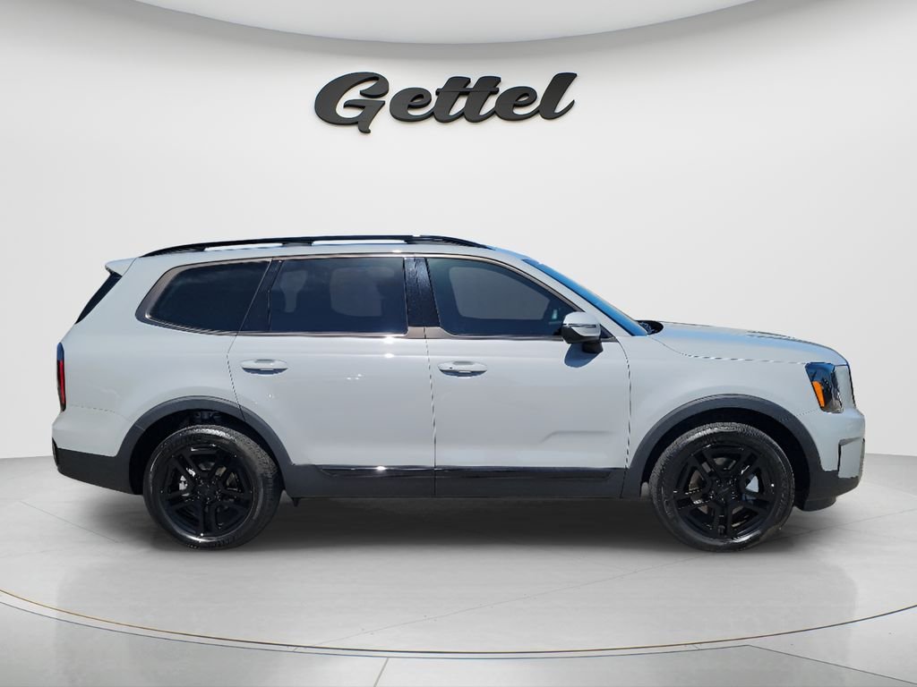 Certified Used 2025 Gray Kia EX X-Line image 4