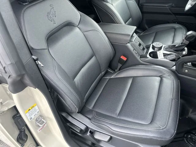 New 2025 Desert Sand Ford Badlands® image 27