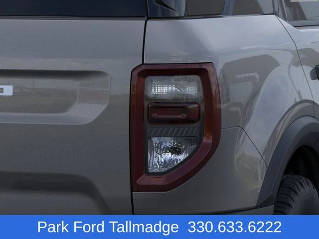 New 2025 Carbonized Gray Metallic Ford Outer Banks image 21