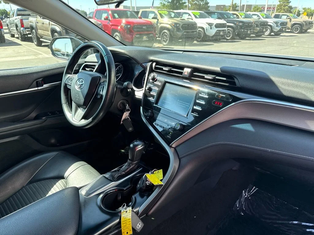 Used 2018 Gray Toyota SE image 22