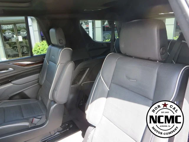 Used 2023 White Cadillac Premium Luxury image 42