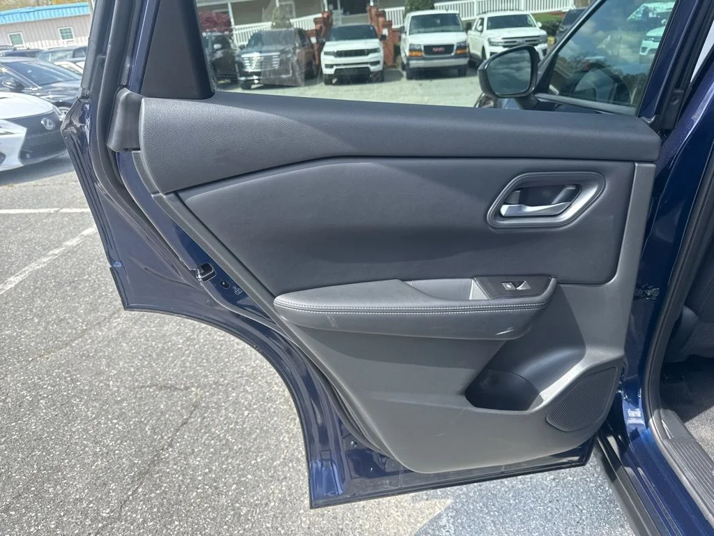 Used 2025 Blue Nissan SV image 25