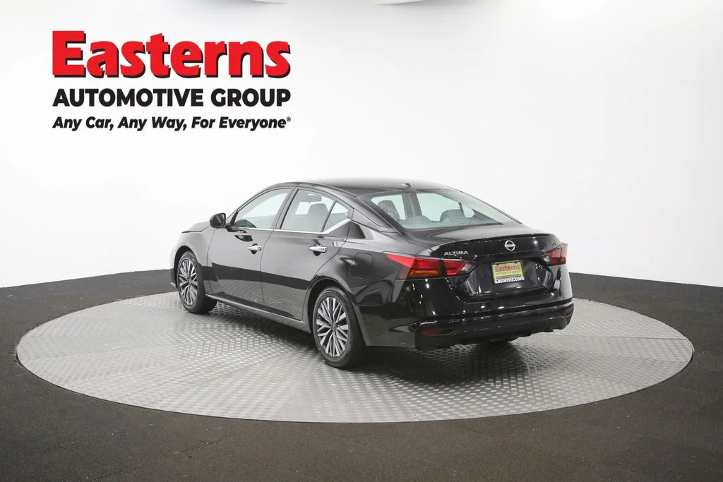 Used 2024 Black Nissan 2.5 SV image 60
