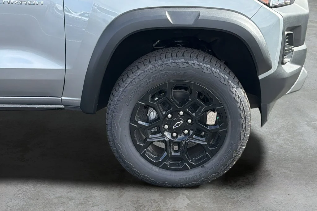 New 2026 Sterling Gray Metallic Chevrolet Trail Boss image 9