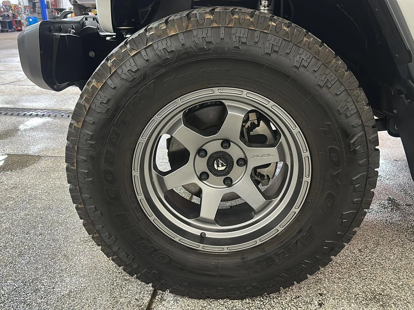 Used 2021 Bright White Clearcoat Jeep Overland image 12