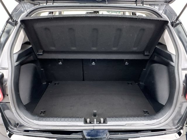 2025 Hyundai Venue SEL - Photo 37