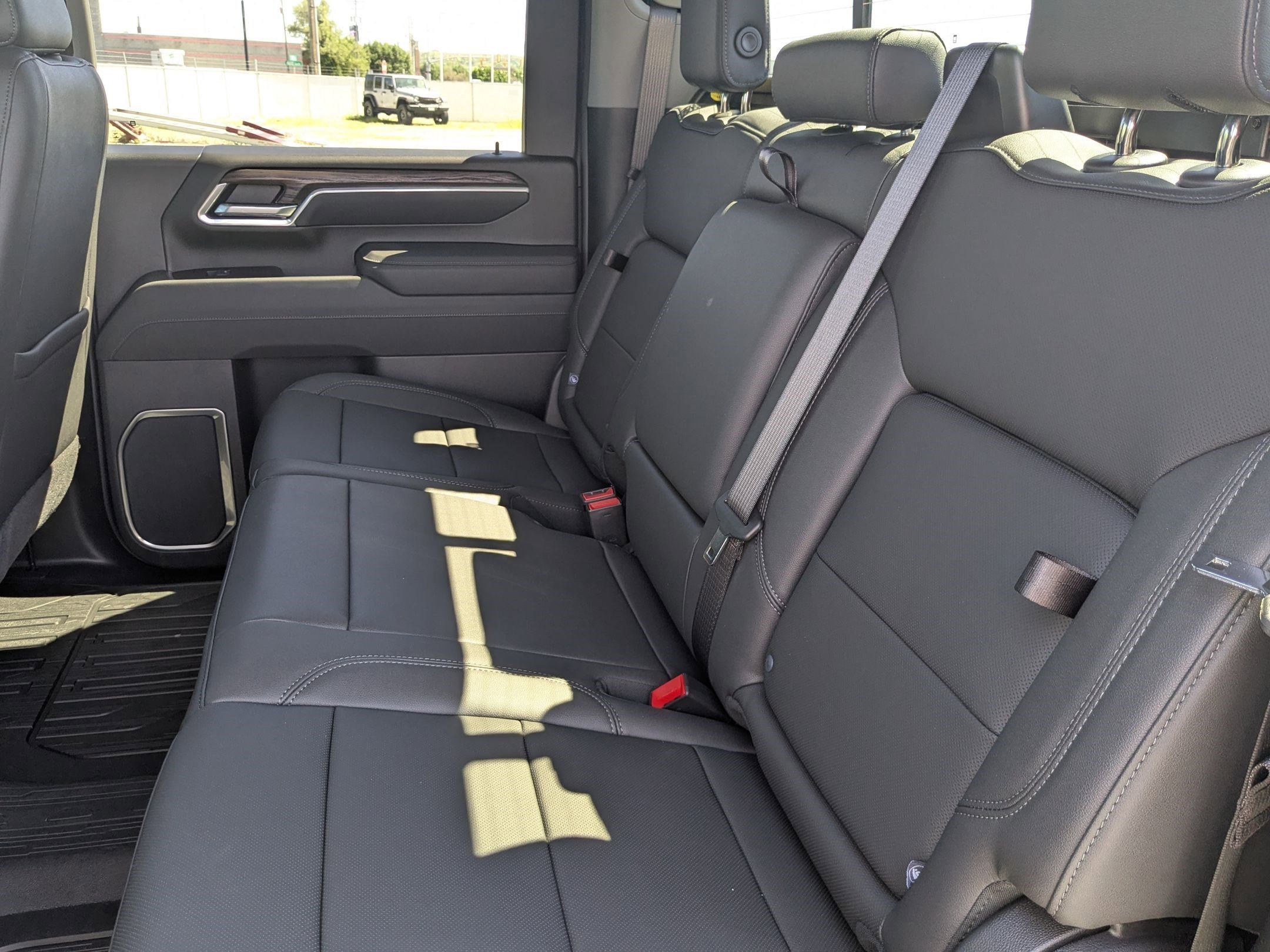 2026 GMC Sierra 2500HD SLT - Photo 24