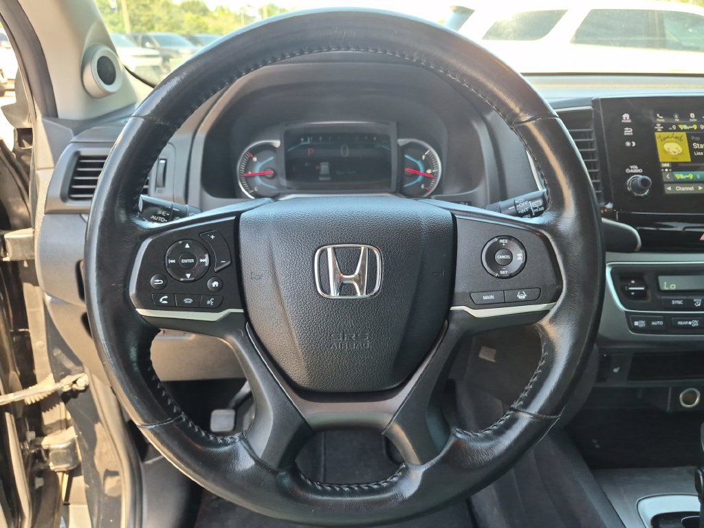 Used 2019 Black Honda EX-L image 10