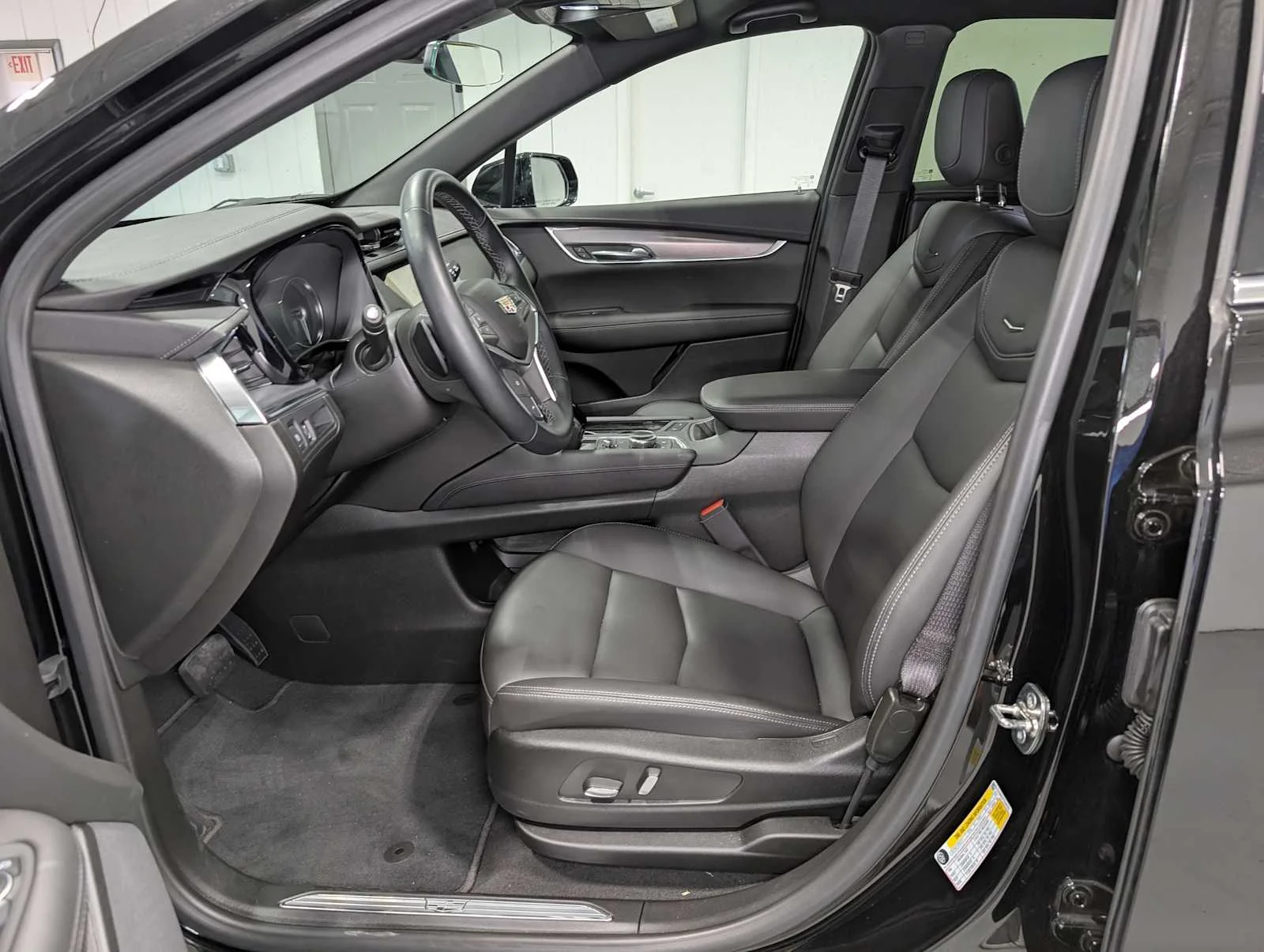 2026 Cadillac XT5 Luxury - Photo 4