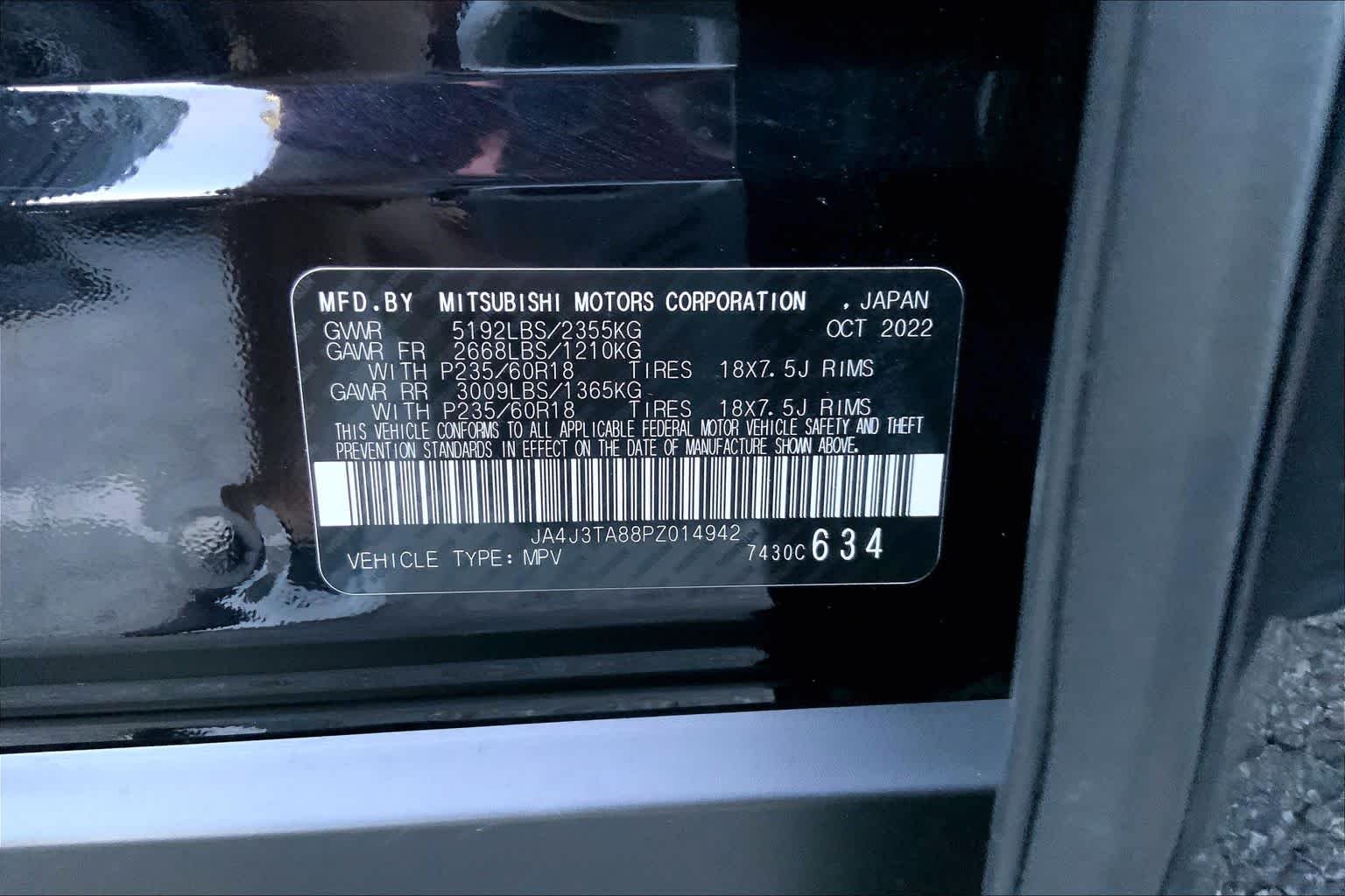 Used 2023 Labrador Black Pearl Mitsubishi ES image 60