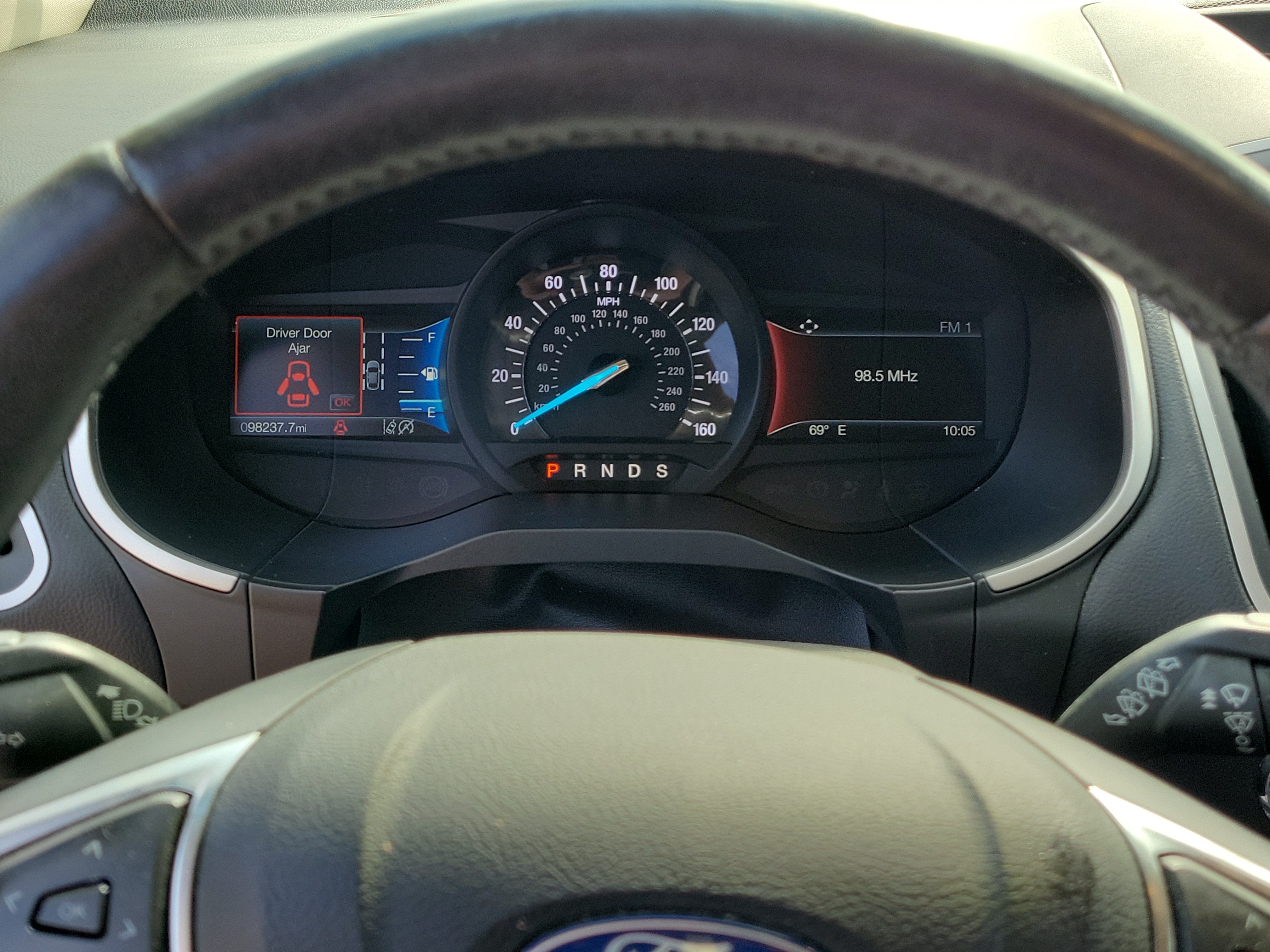 Used 2020 Gray Ford SEL image 27