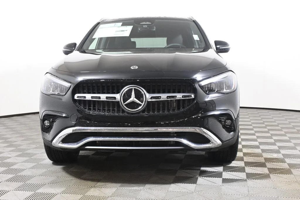 New 2026 Black Mercedes-Benz GLA 250 image 10
