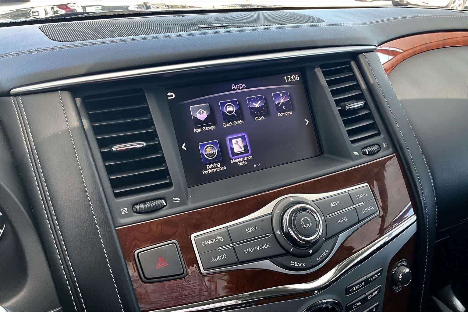 Used 2019 Black Obsidian INFINITI LUXE image 35