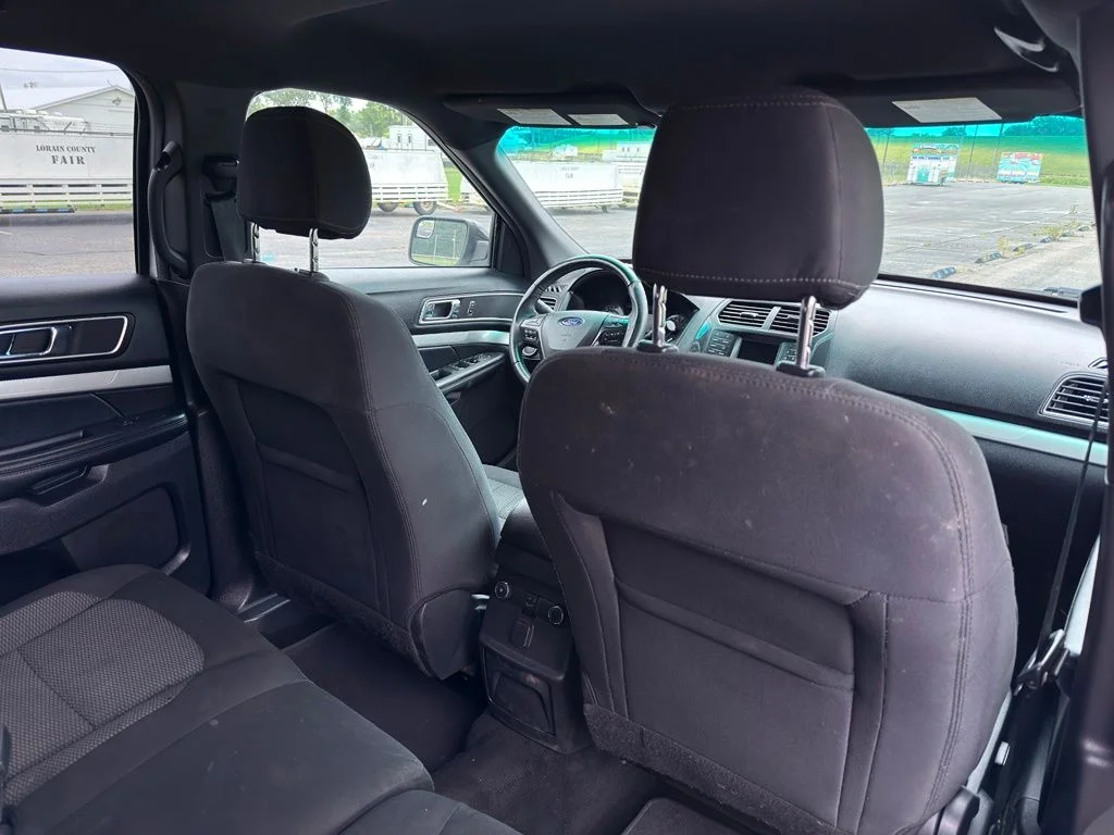 Used 2017 White Ford XLT image 27