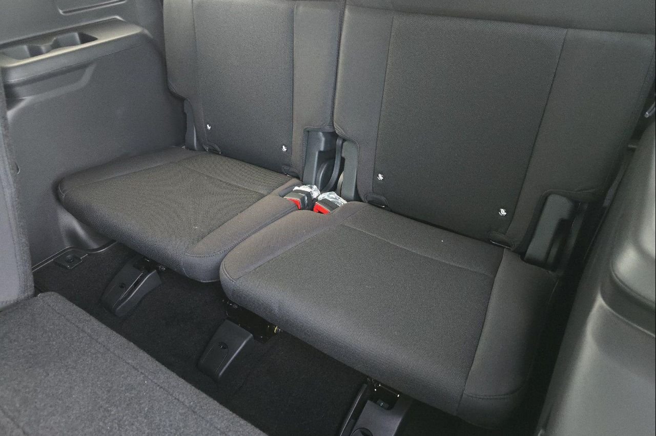 New 2026 Gray Hyundai SE image 14