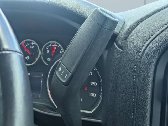 Used 2021 Silver Chevrolet RST image 27
