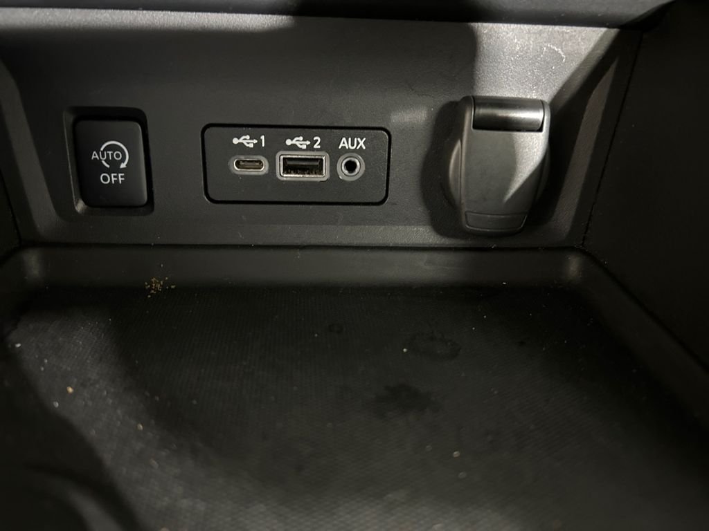 Used 2024 Gray Nissan SV image 30