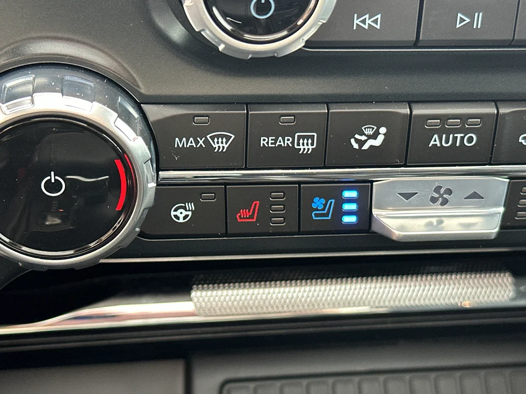2025 Ford F-150 Lariat - Photo 25