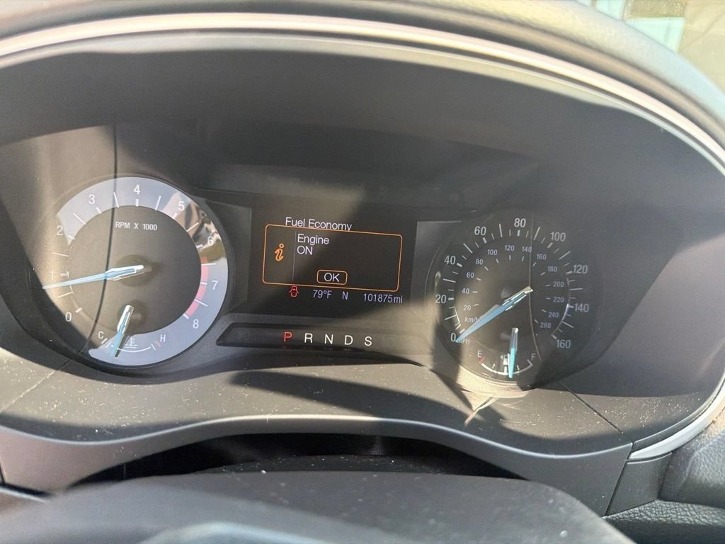 Used 2013 Ruby Red Metallic Ford SE image 15