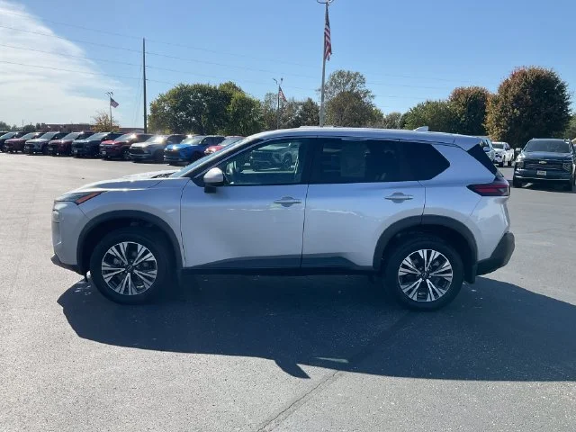 Used 2023 Silver Nissan SV image 5