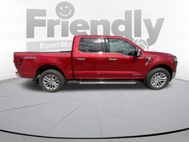 Used 2025 Rapid Red Metallic Tinted Clearcoat Ford Lariat image 7