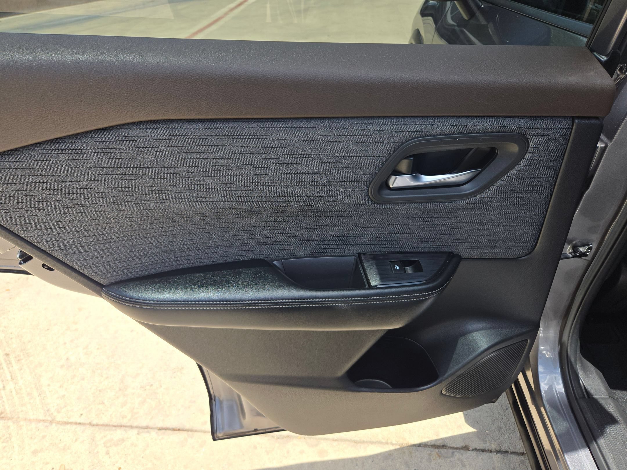Used 2023 Gun Metallic Nissan SV image 14
