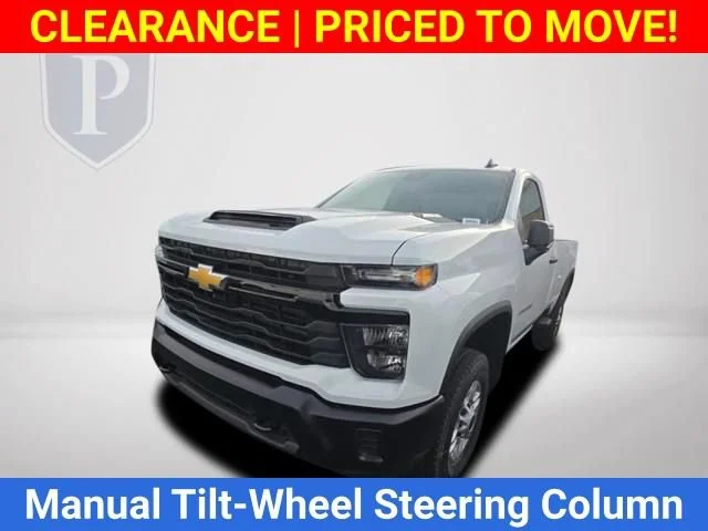 New 2026 Summit White Chevrolet WT image 11