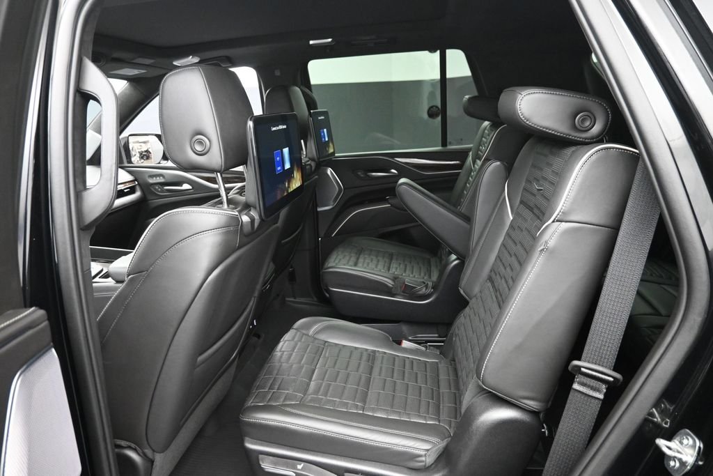 Used 2023 Black Cadillac Sport Platinum image 14