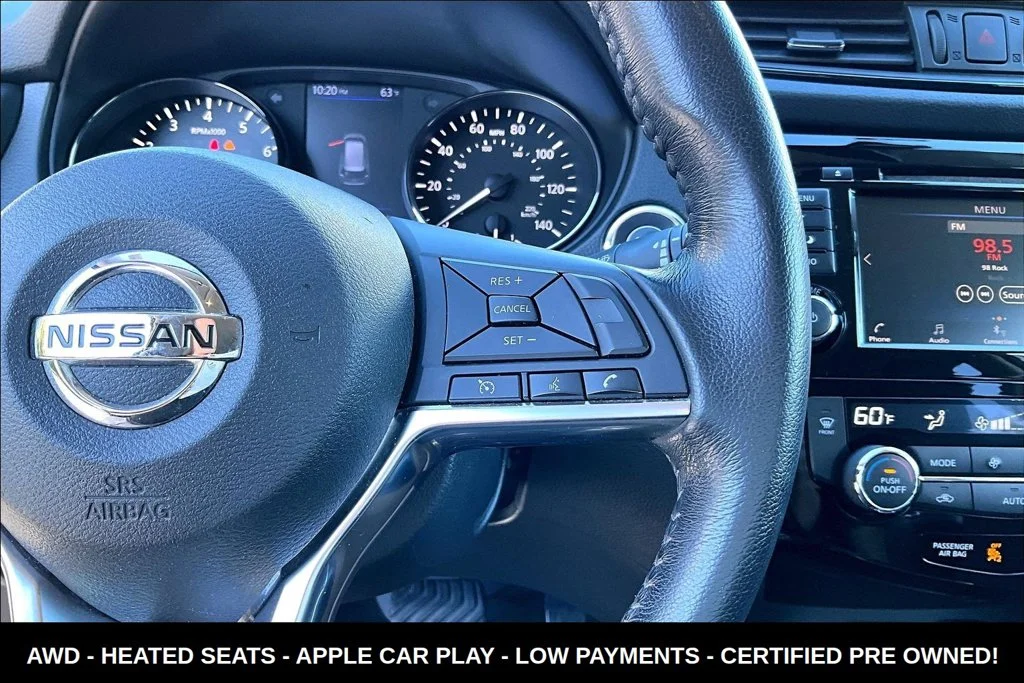 Used 2019 White Nissan SV image 14