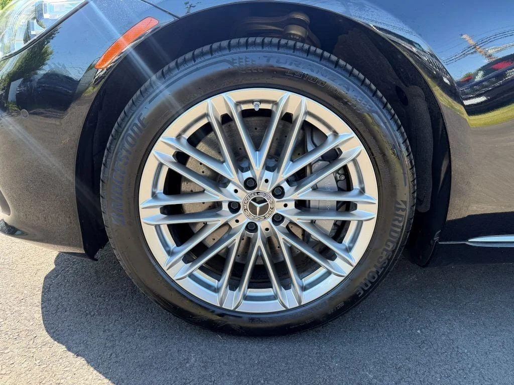 Used 2023 Black Mercedes-Benz S 580 4MATIC® Sedan with Warmth & Comfort Package image 8