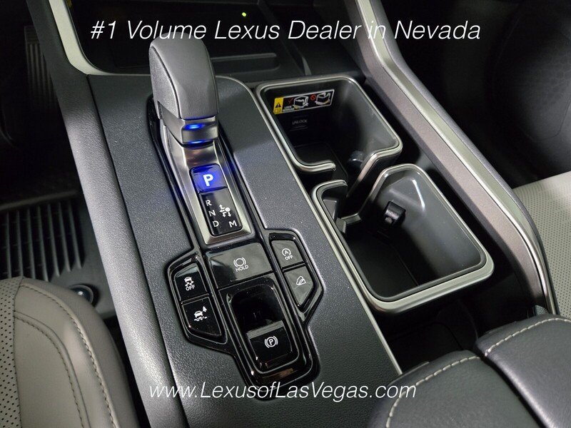 New 2026 Wind Chill Pearl Lexus PREMIUM AWD image 20