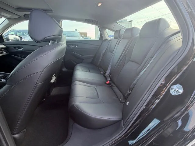 Used 2025 Black Honda Touring image 12