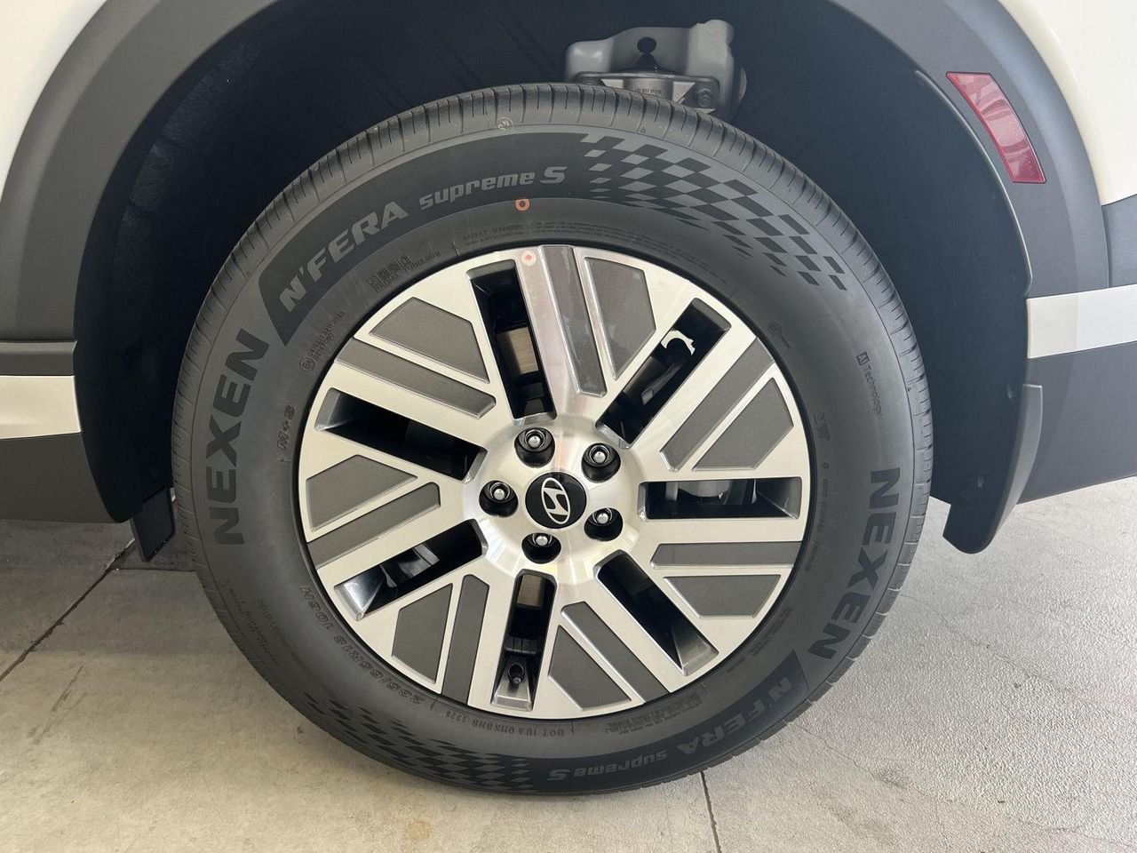 New 2027 Creamy White Pearl Hyundai SEL Premium 8P image 10