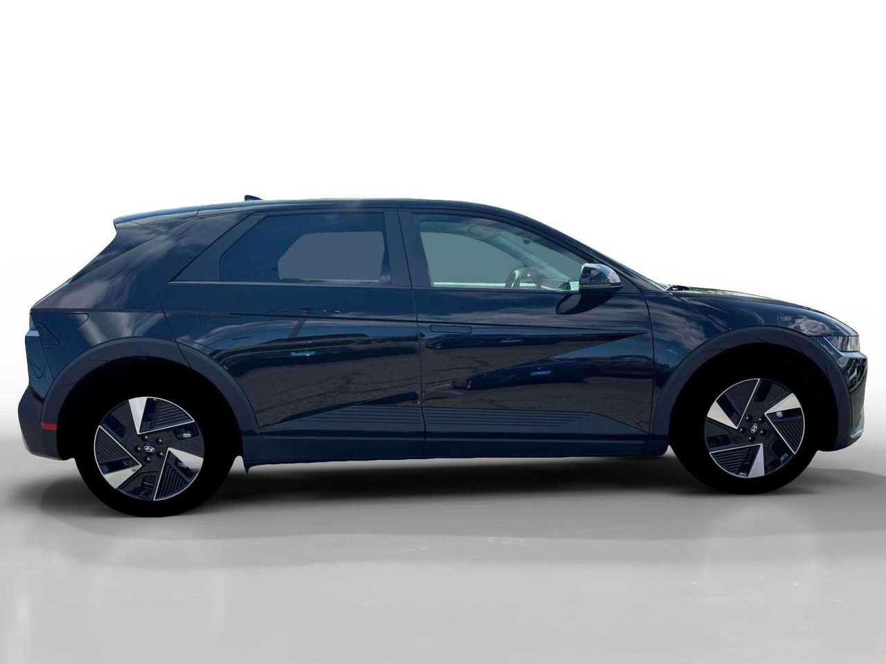 New 2026 Abyss Black Hyundai SEL image 28