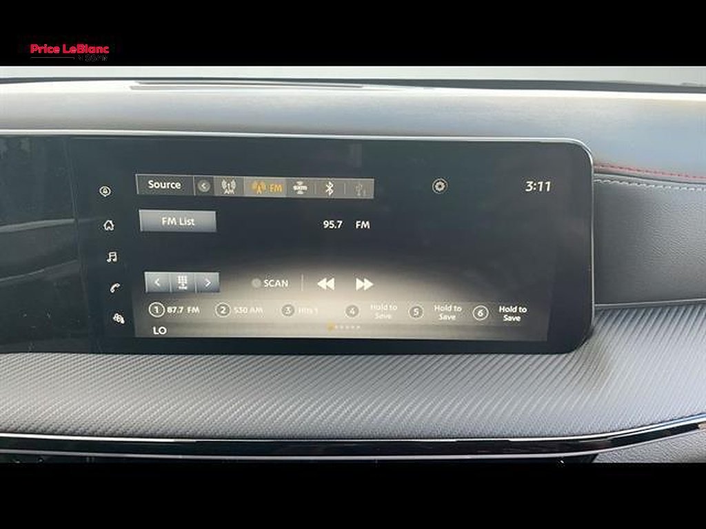 2025 Nissan Kicks SR - Photo 19