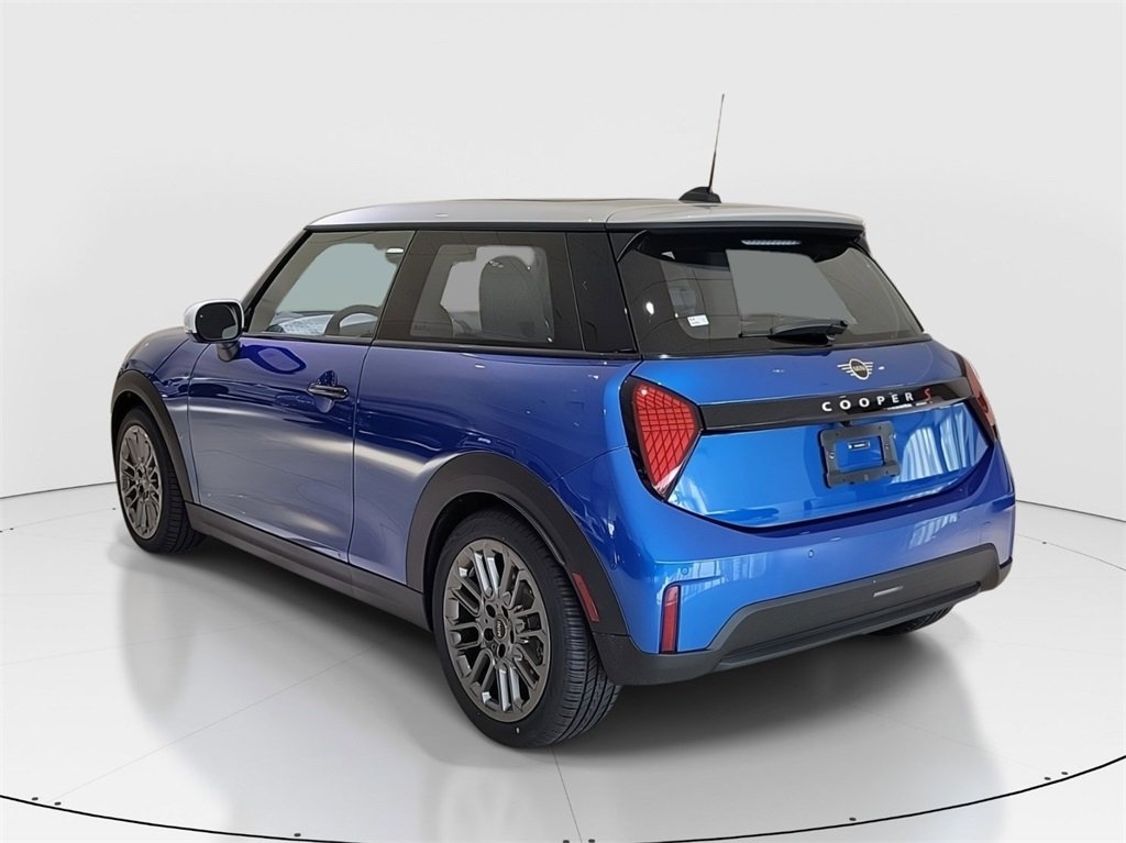 2025 Mini Cooper Hardtop S photo 4