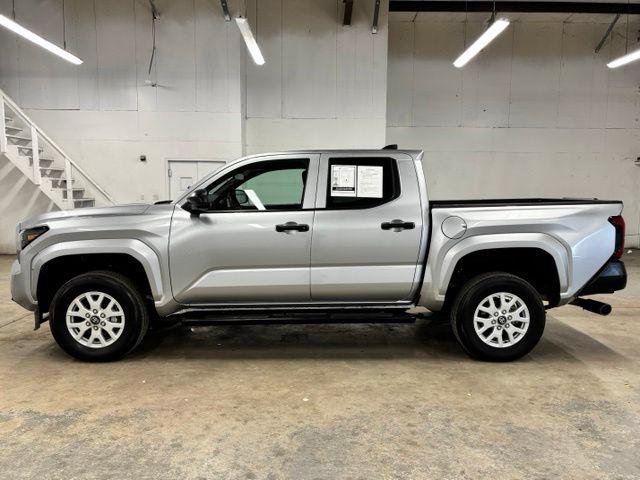 Certified Used 2025 CELESTIAL SILVER Toyota  image 4