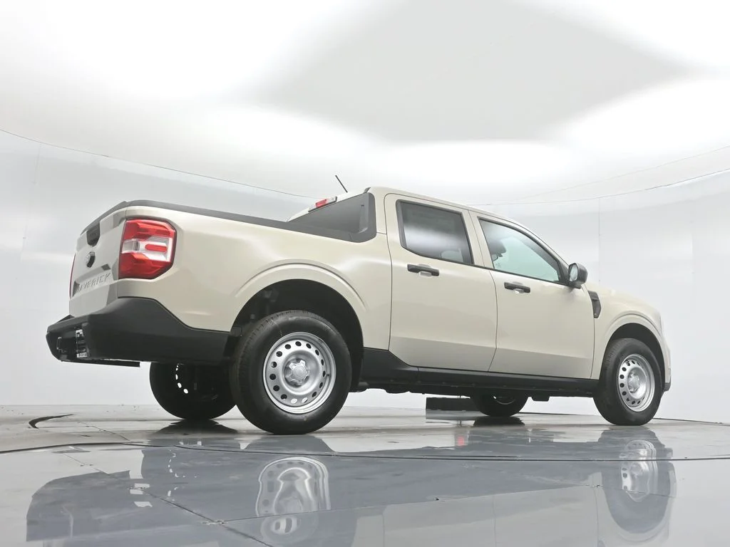 New 2025 Desert Sand Ford XL image 43