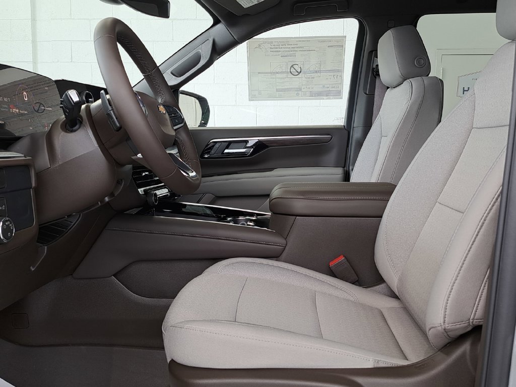 2026 Chevrolet Tahoe LS - Photo 12