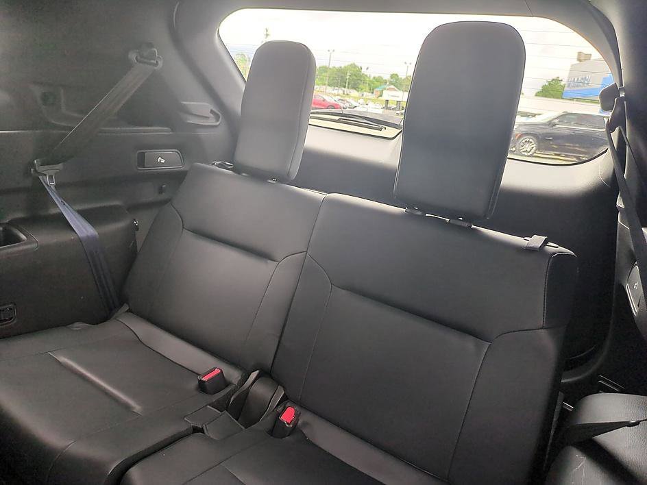 Used 2024 White Mitsubishi SE 2.5 S-AWC image 29