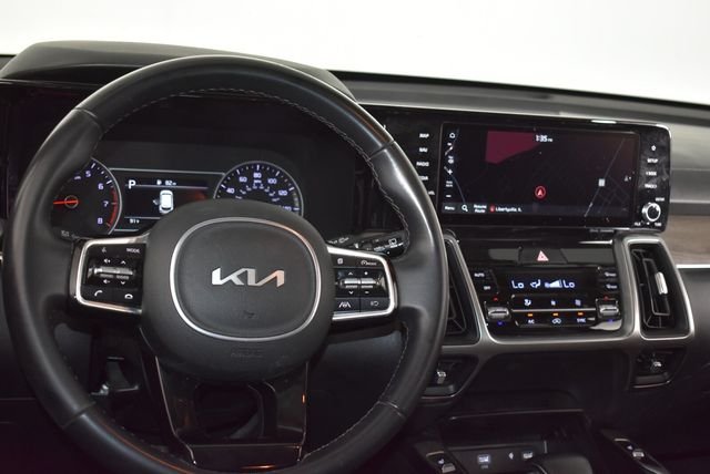 2023 Kia Sorento X-Line S - Photo 16