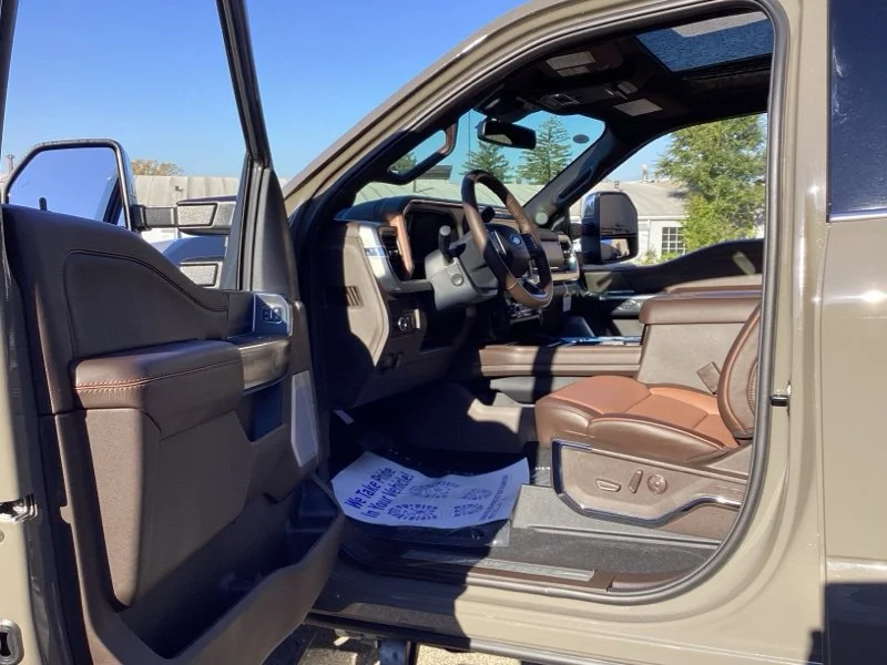New 2027 Gray Ford King Ranch image 35