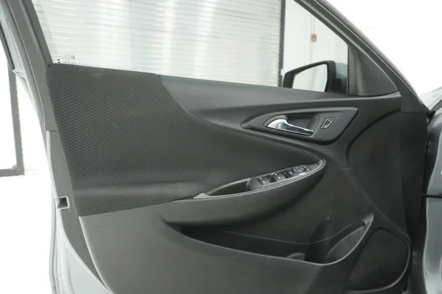 Used 2023  Chevrolet LT image 13