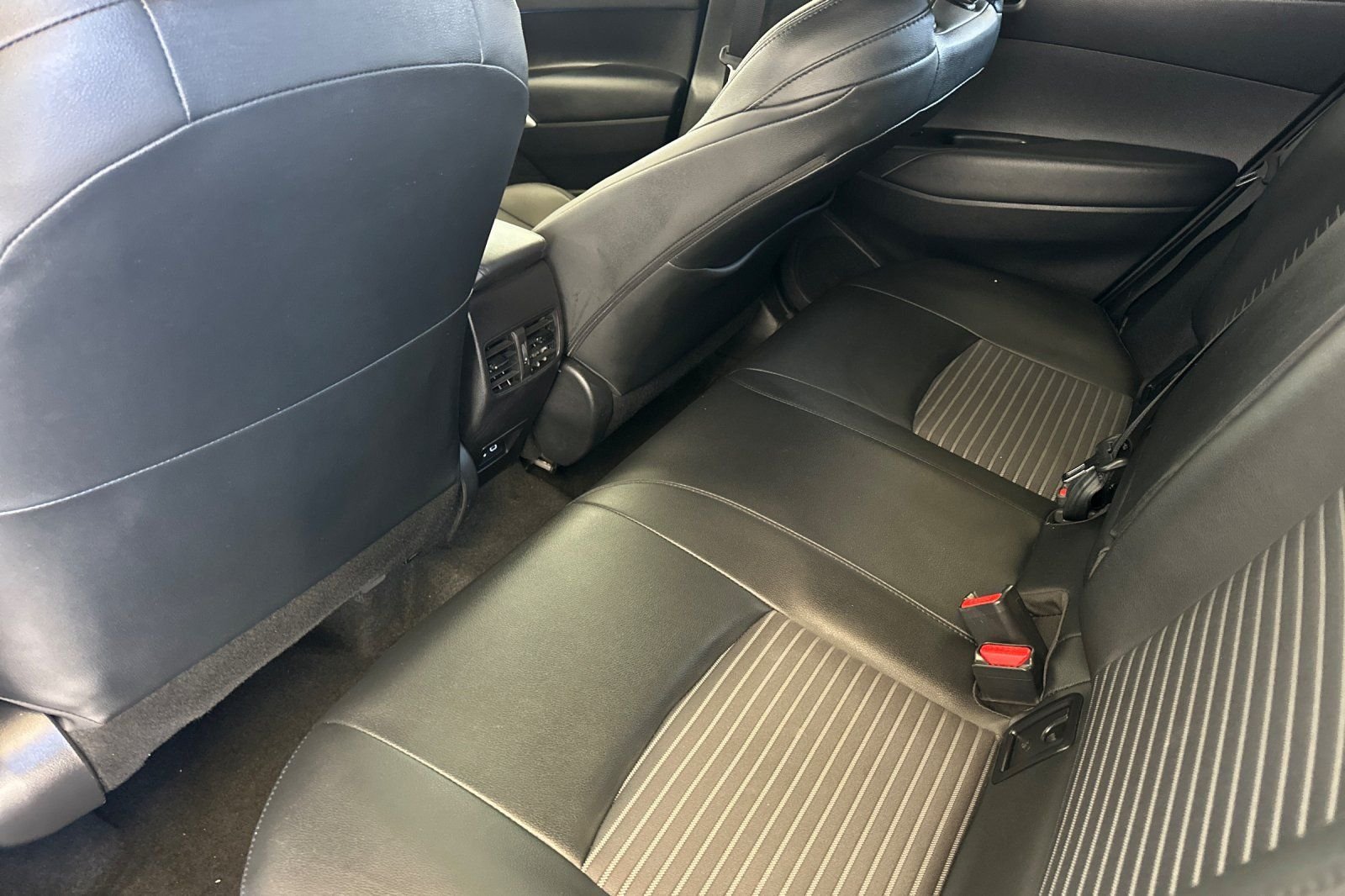 Used 2025 Beige Toyota Hybrid XSE image 13