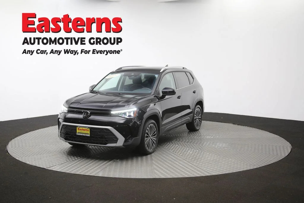 Used 2025 Black Volkswagen 1.5T SE image 53